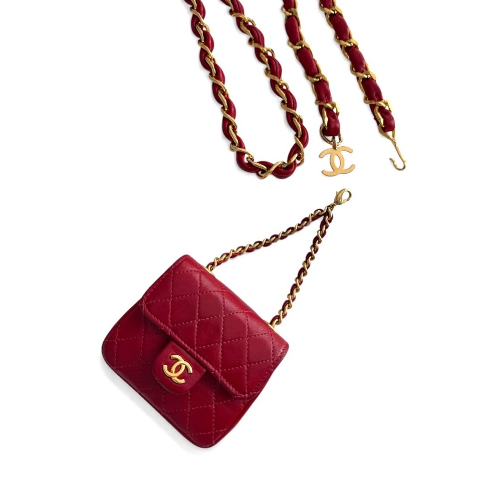 CHANEL 1989 Mini Matelasse Coco Mark Chain Belt Waist Bag | Vintage | 24K Plated - Picture 5 of 15